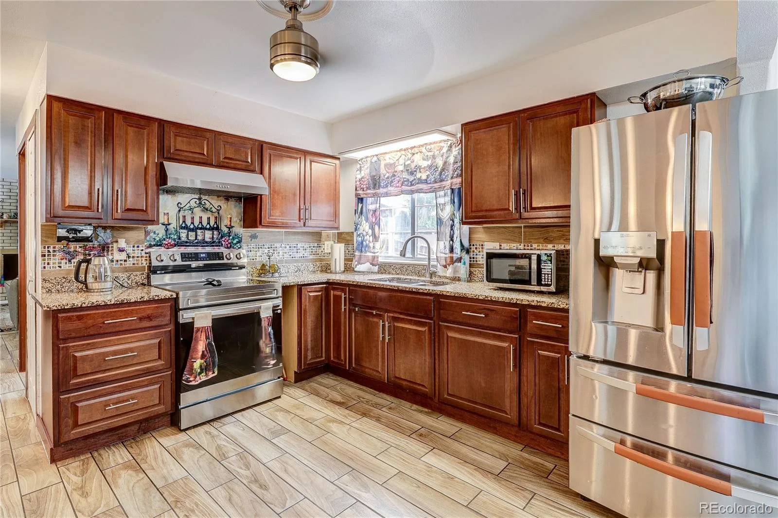 13142 E Louisiana Avenue Aurora CO 80012 MLS #REC2033225 06252026215917 1600 4