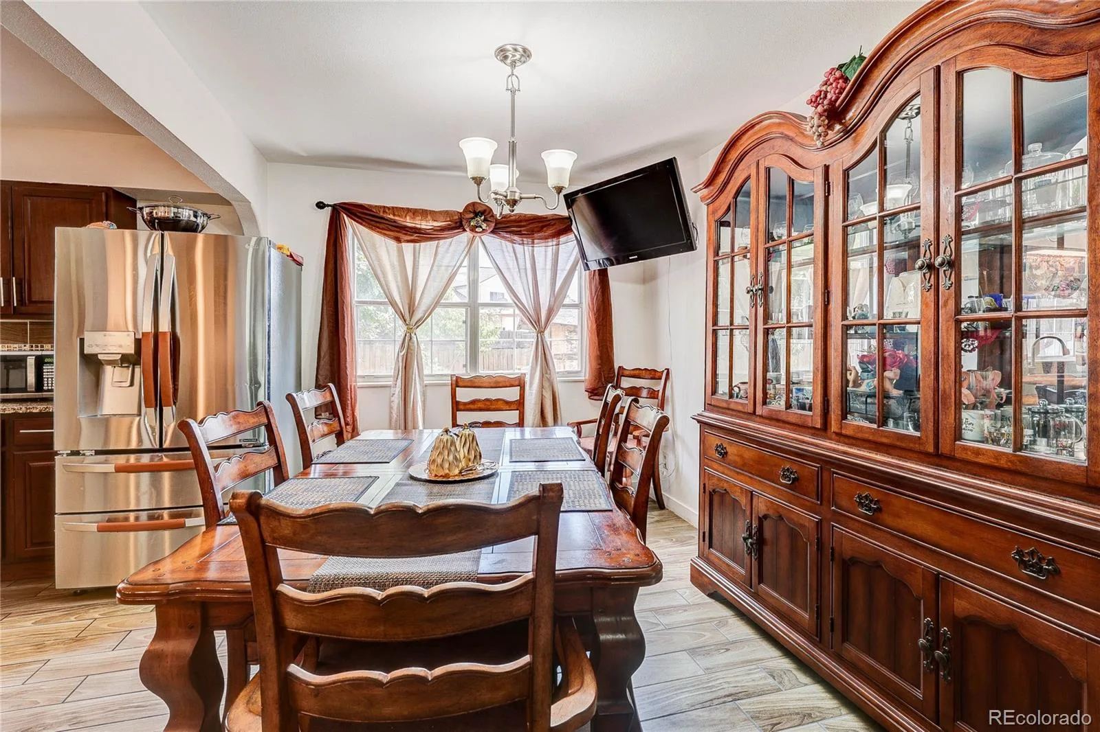 13142 E Louisiana Avenue Aurora CO 80012 MLS #REC2033225 06252026215917 1600 6