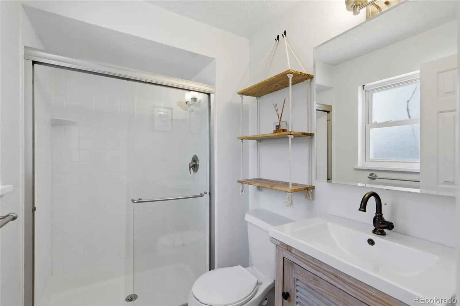 03262026153956 1600 17