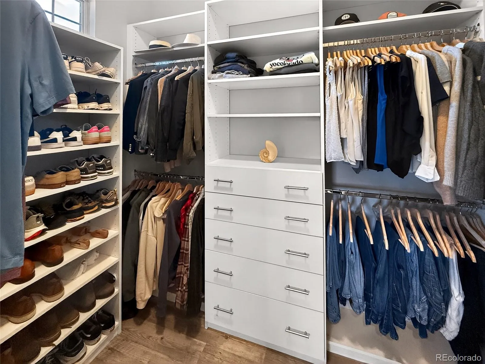 04122026080051 1600 17