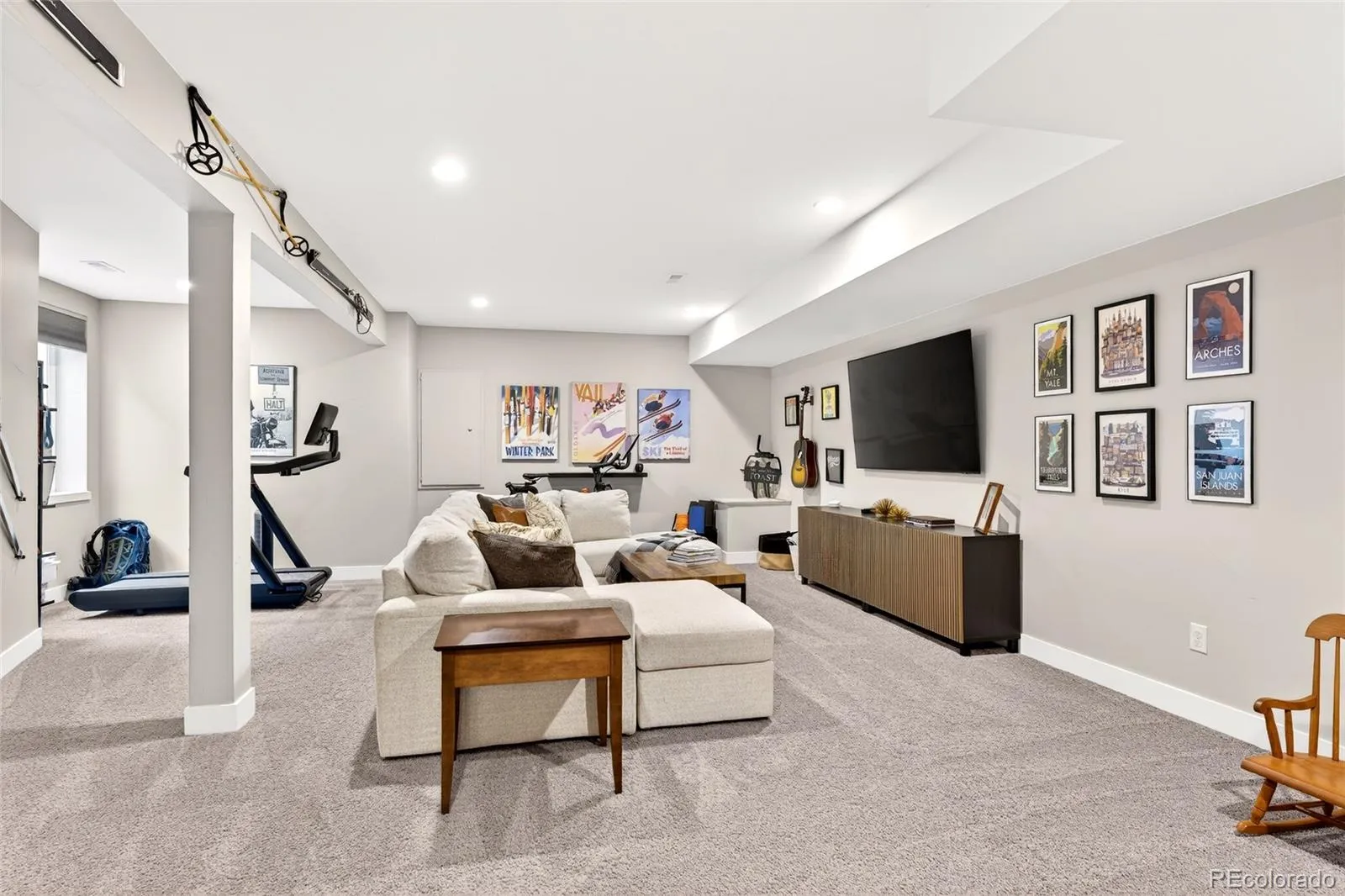 04122026080051 1600 19