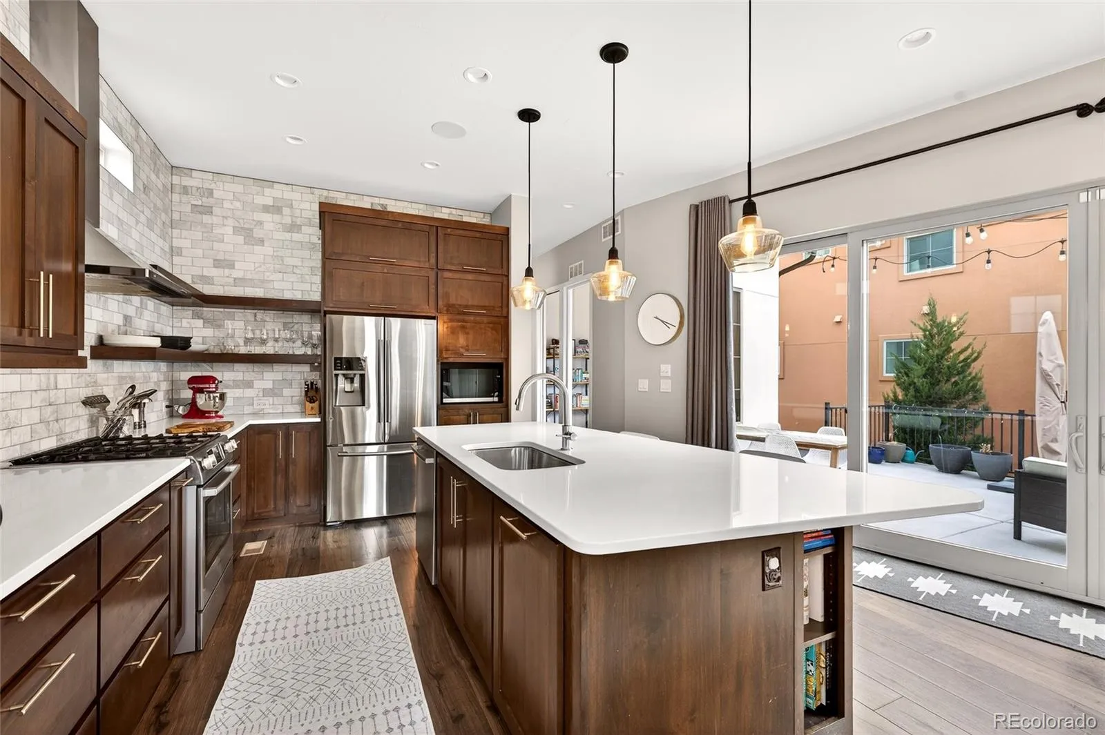 04122026080051 1600 2