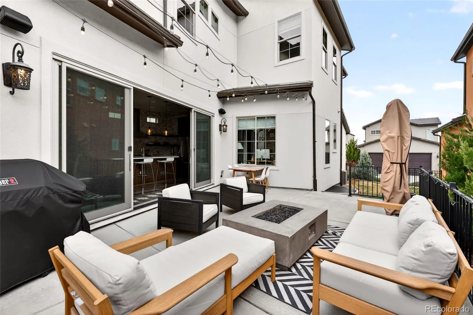 04122026080051 1600 43