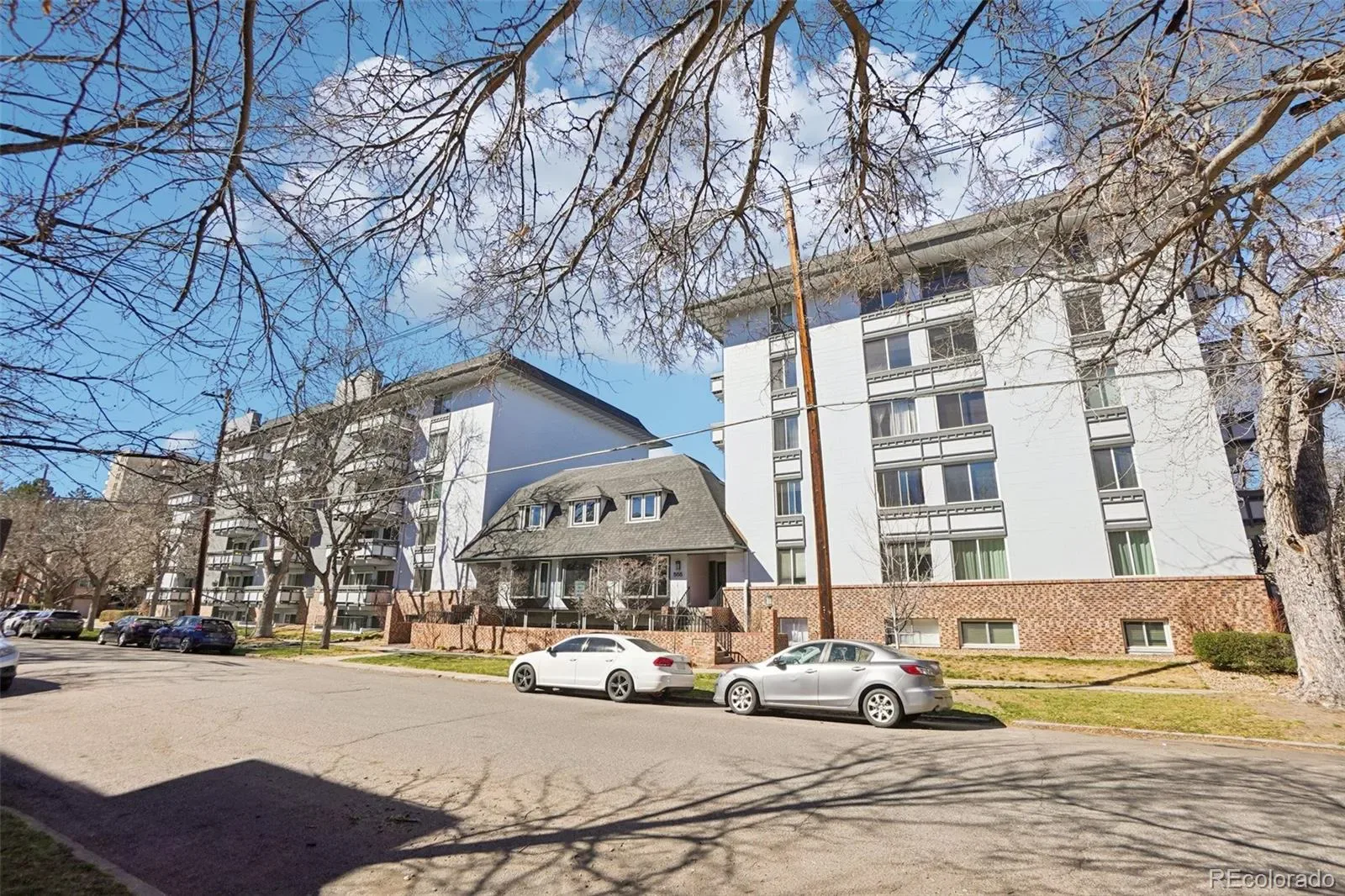 555 E 10th Avenue #3 Denver CO 80203 MLS #REC2037547 03252026152322 1600 1