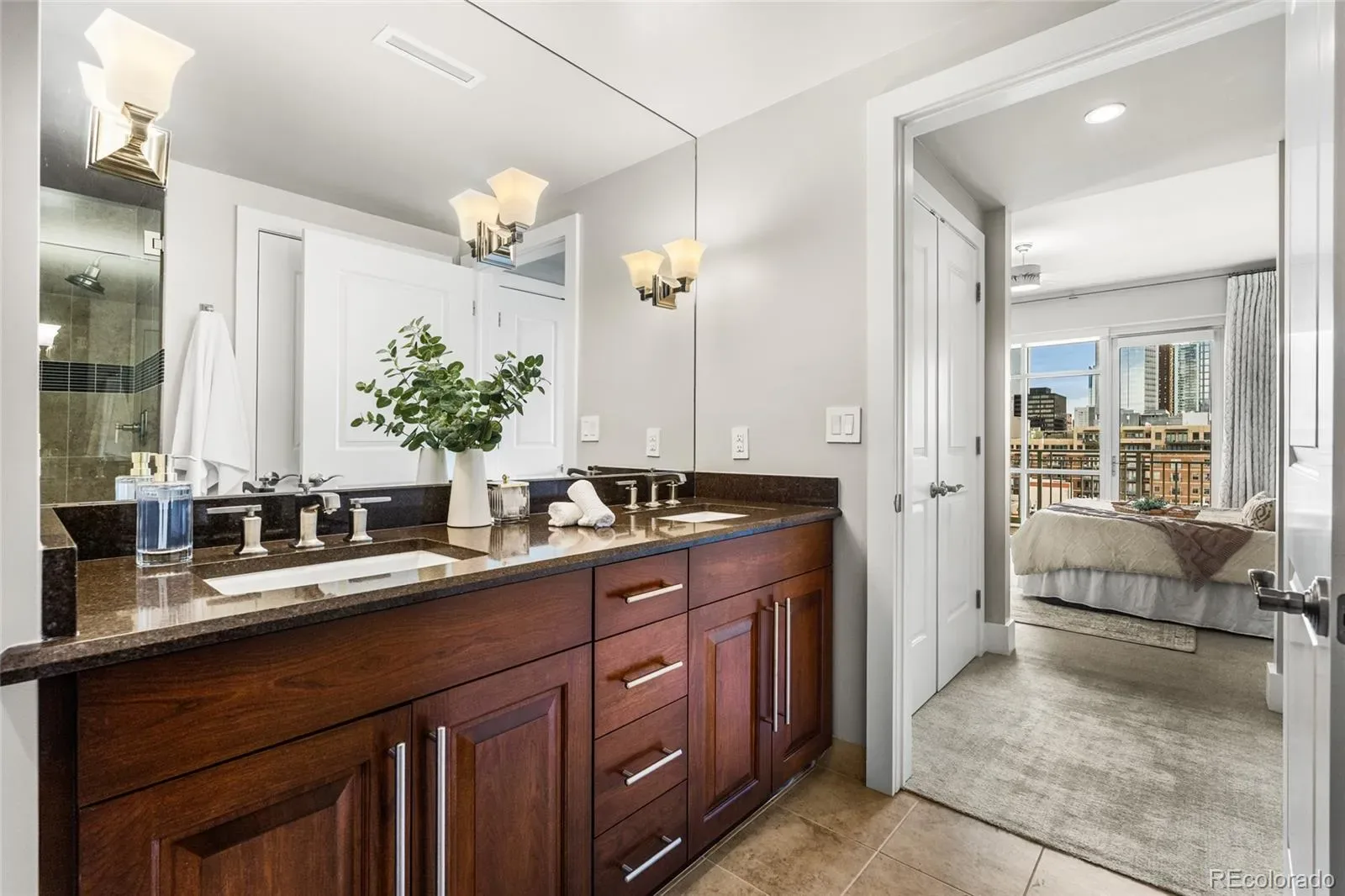 03132026003355 1600 30