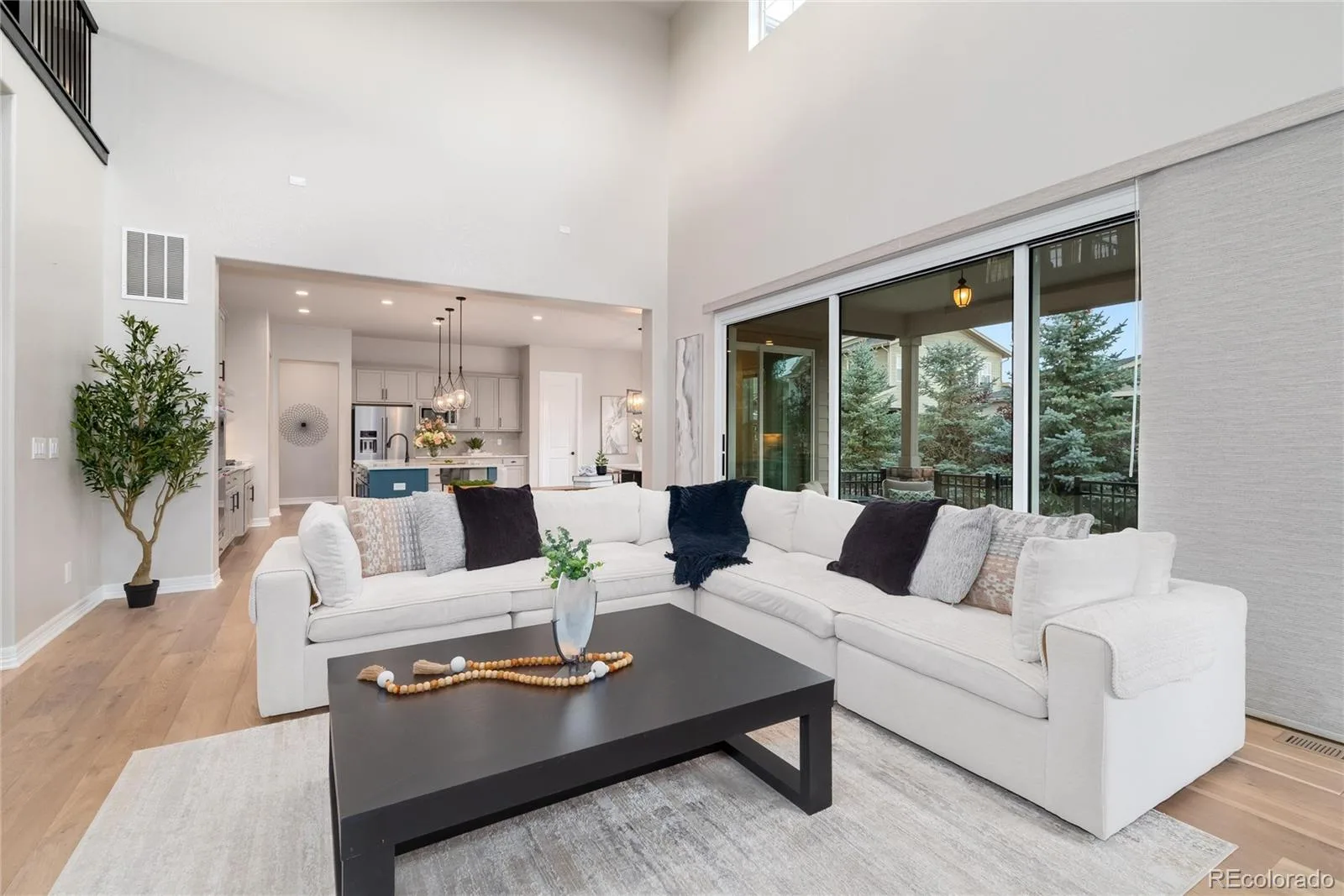 27500 E Lakeview Drive Aurora CO 80016 MLS #REC2039148 07022026173138 1600 14
