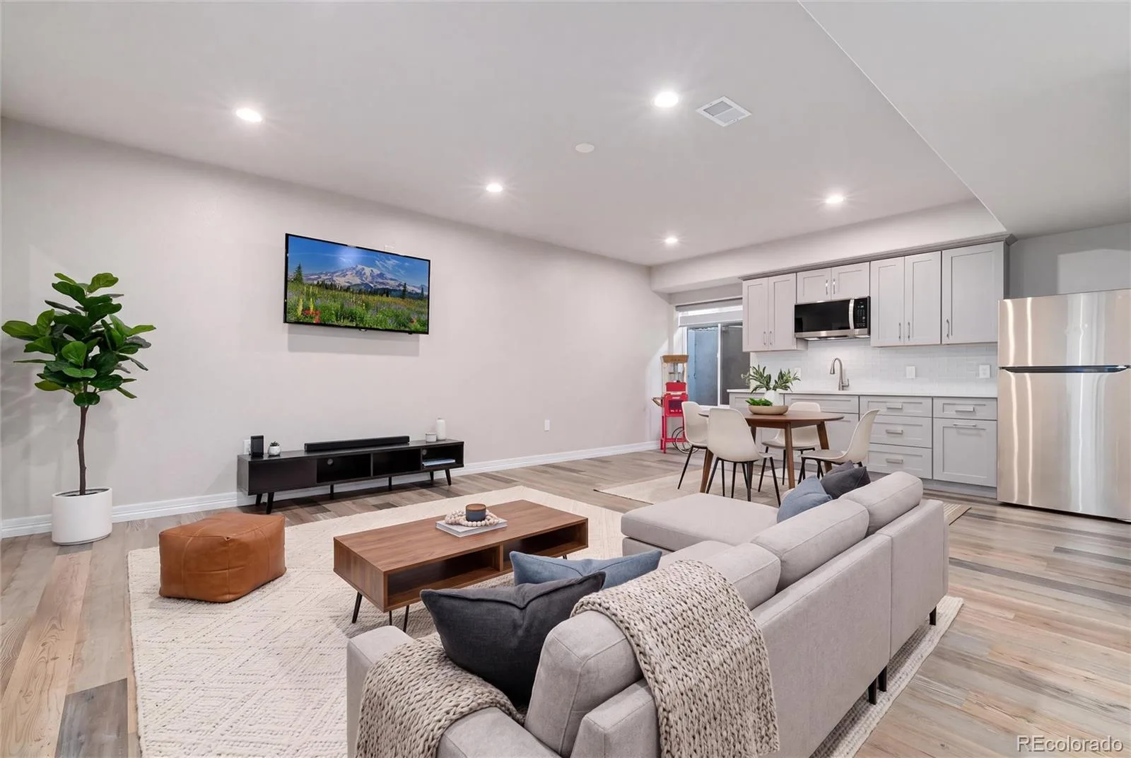 27500 E Lakeview Drive Aurora CO 80016 MLS #REC2039148 07022026173138 1600 34