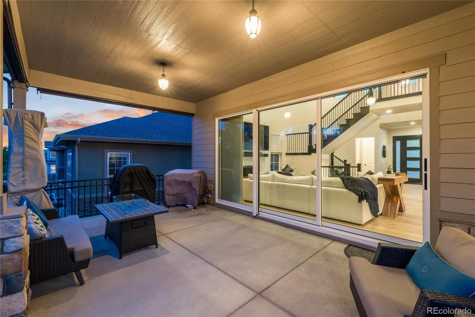 27500 E Lakeview Drive Aurora CO 80016 MLS #REC2039148 07022026173138 1600 39