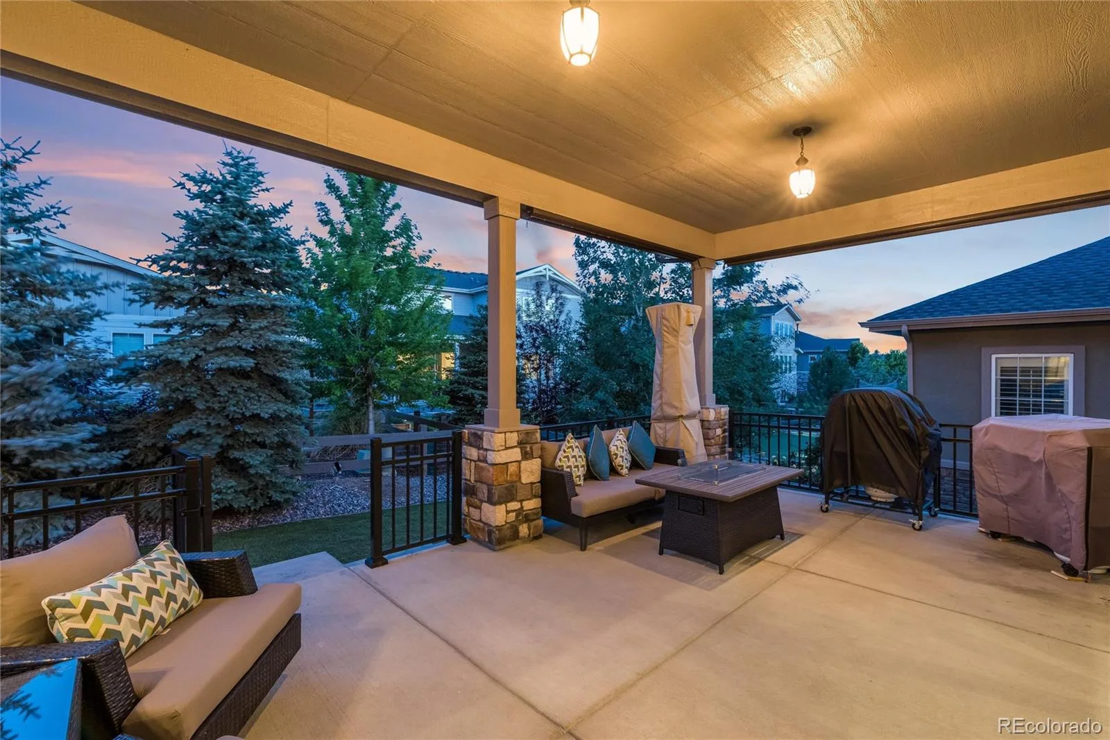 27500 E Lakeview Drive Aurora CO 80016 MLS #REC2039148 07022026173138 1600 40