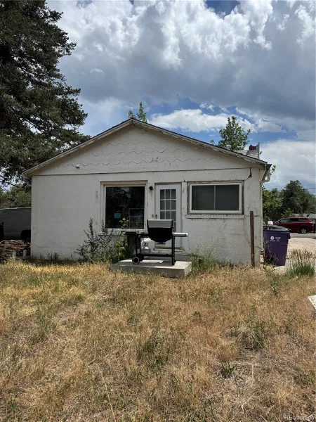 4921 W Tennessee Avenue Denver CO 80219 | MLS #REC2039348 07142026144843 800 11