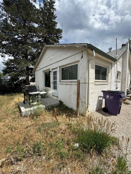 4921 W Tennessee Avenue Denver CO 80219 | MLS #REC2039348 07142026144843 800 9