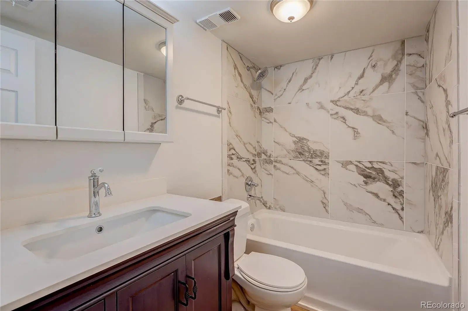 01192026010357 1600 20