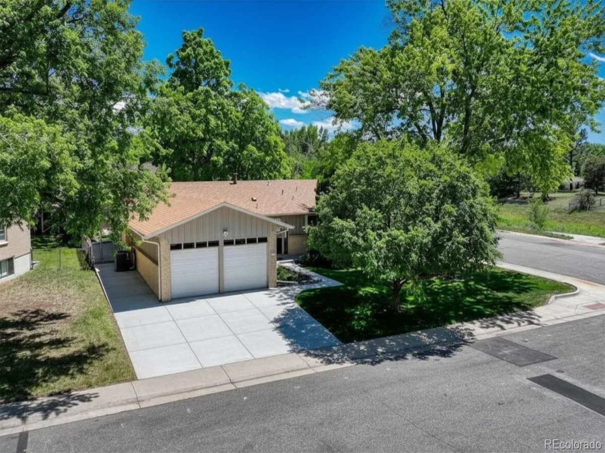 6904 E Villanova Place Denver CO 80224 | MLS #REC2040417 08192026221357 1200 2