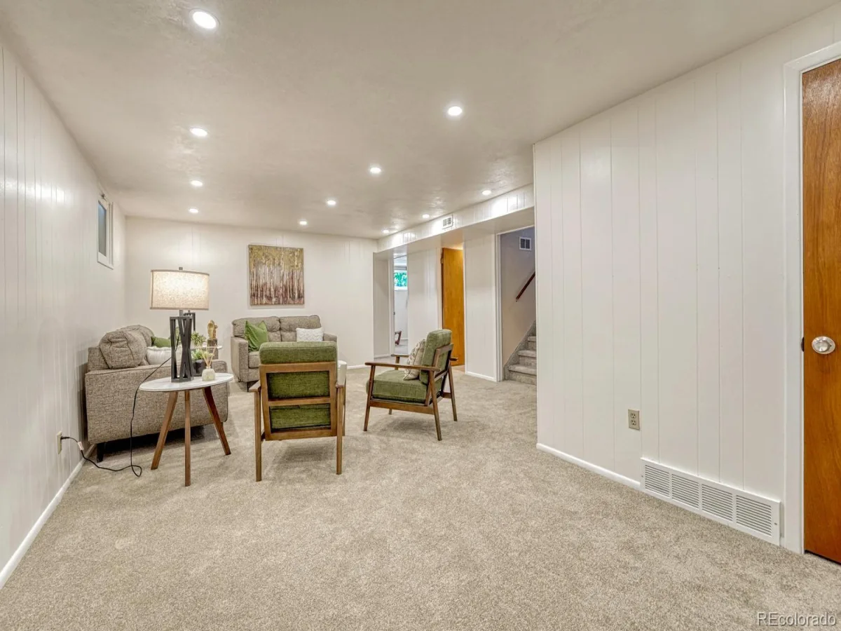 6904 E Villanova Place Denver CO 80224 | MLS #REC2040417 08192026221357 1200 28