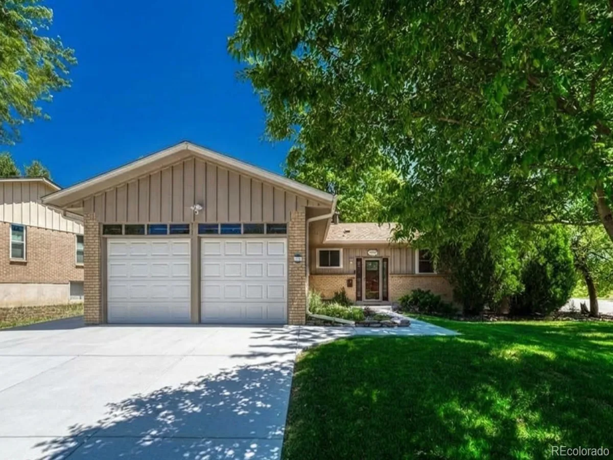6904 E Villanova Place Denver CO 80224 | MLS #REC2040417 08192026221357 1200 47