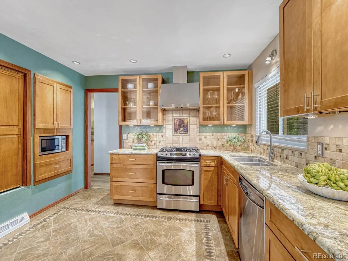 6904 E Villanova Place Denver CO 80224 | MLS #REC2040417 08192026221357 1200 7
