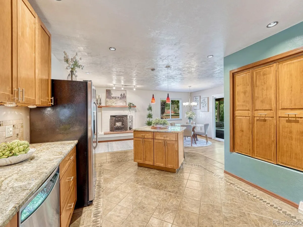 6904 E Villanova Place Denver CO 80224 | MLS #REC2040417 08192026221357 1200 8
