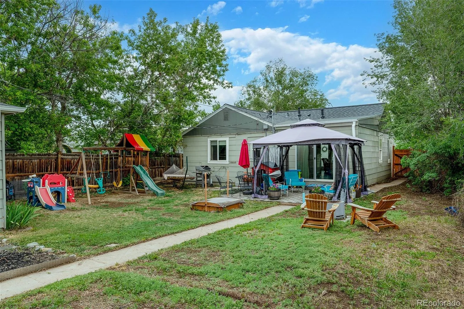 1249 Macon Street Aurora CO 80010 MLS #REC2041589 05262026205223 1600 22