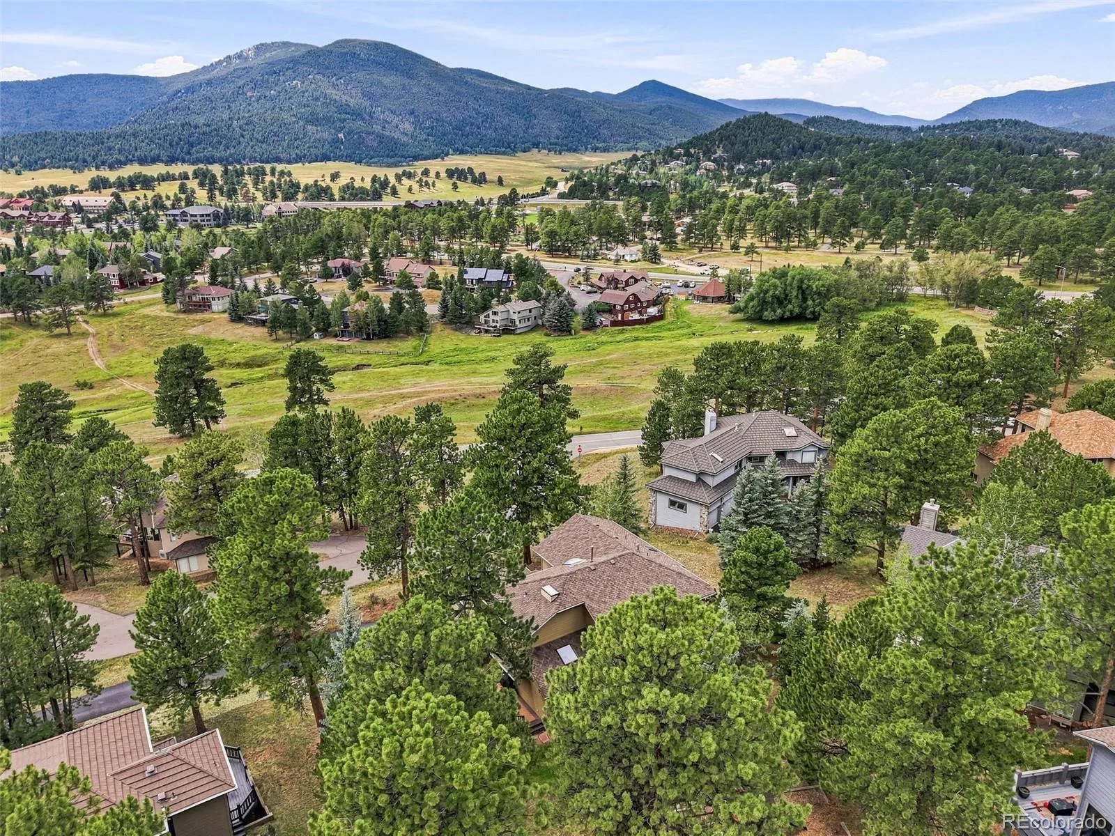 31477 Banff Court Evergreen CO 80439 | MLS #REC2041640 08252026164108 1600 39