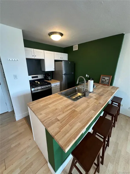 1196 N Grant Street #507 Denver CO 80203 | MLS #REC2042287 06192026232141 800 6
