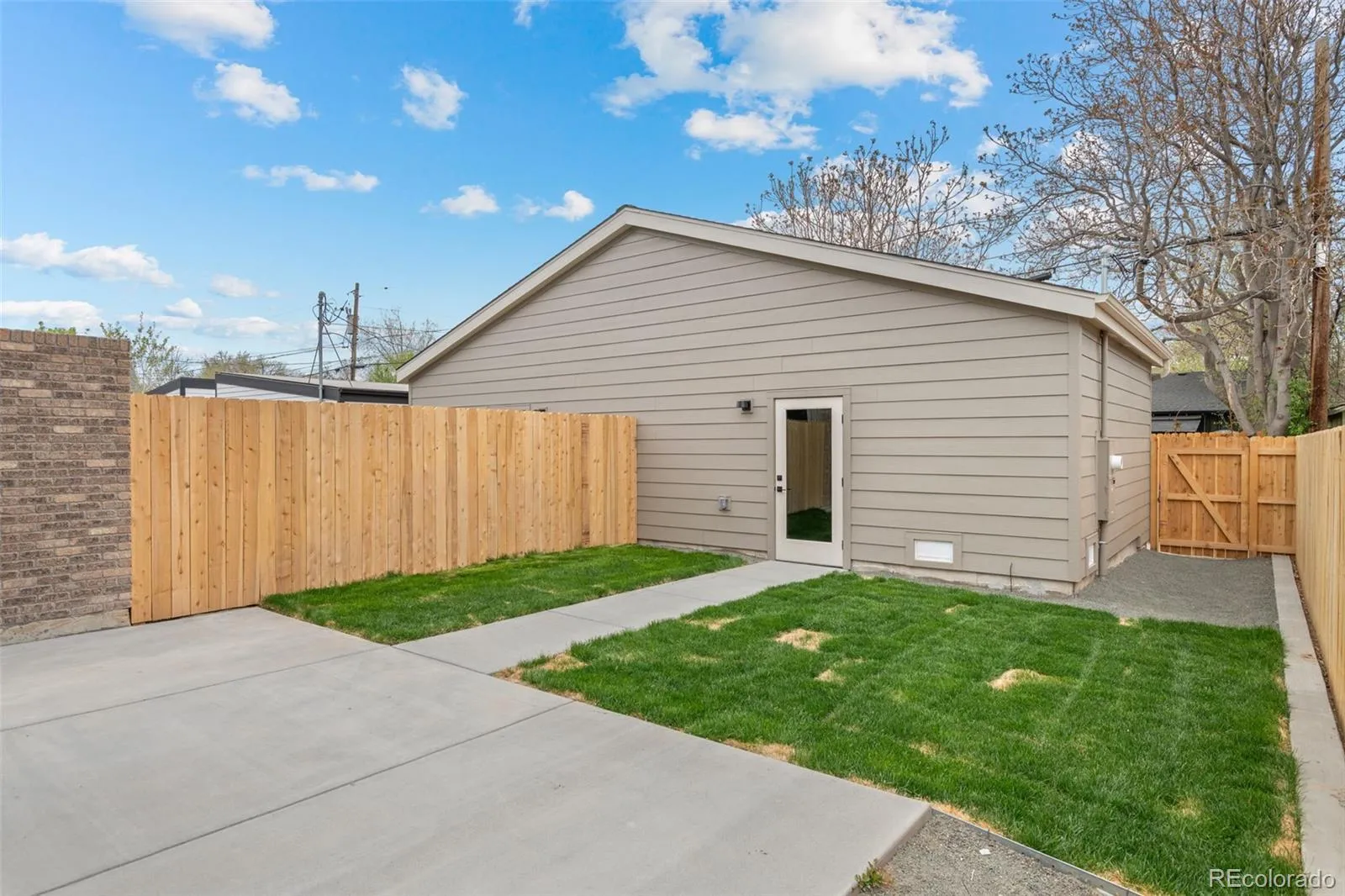 2135 S Sherman Street Denver CO 80210 MLS #REC2042363 05052026034624 1600 37