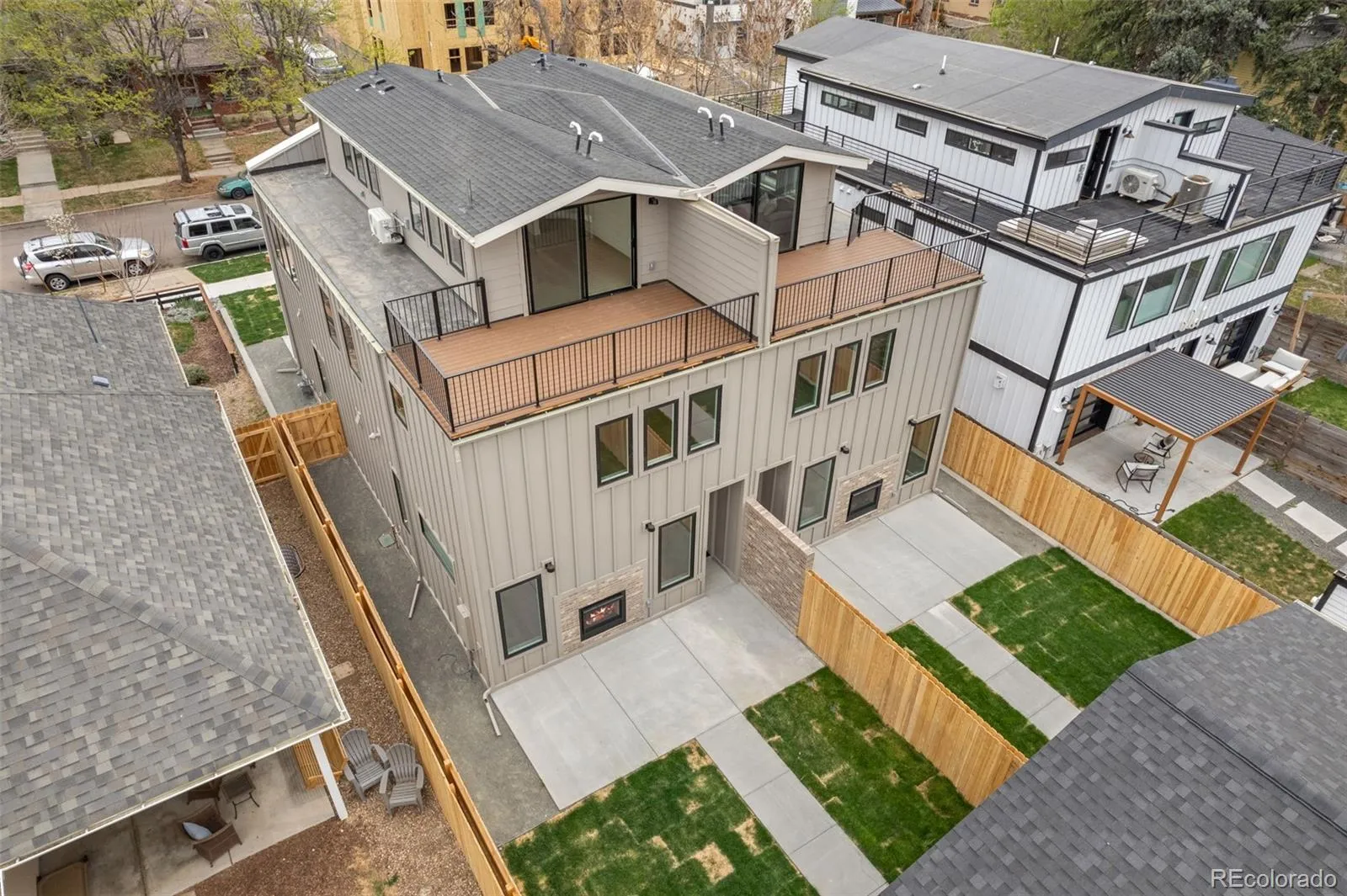 2135 S Sherman Street Denver CO 80210 MLS #REC2042363 05052026034624 1600 38