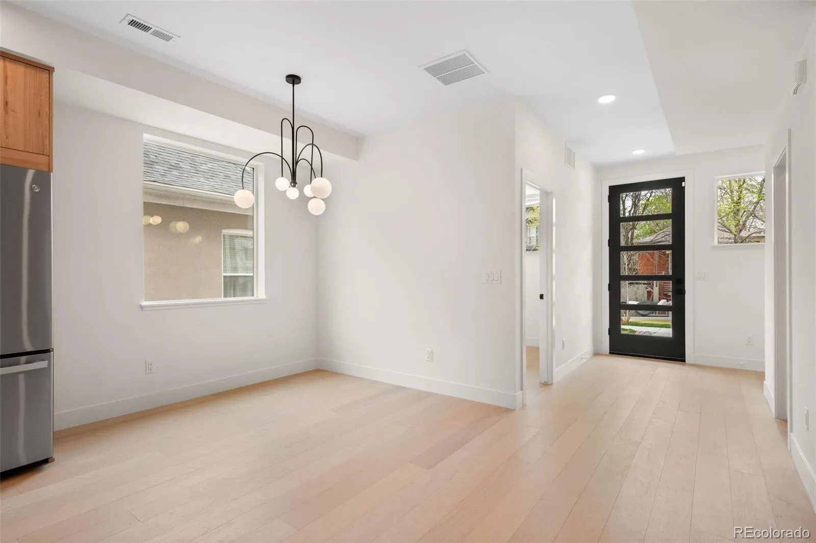 2135 S Sherman Street Denver CO 80210 MLS #REC2042363 05052026034624 1600 4