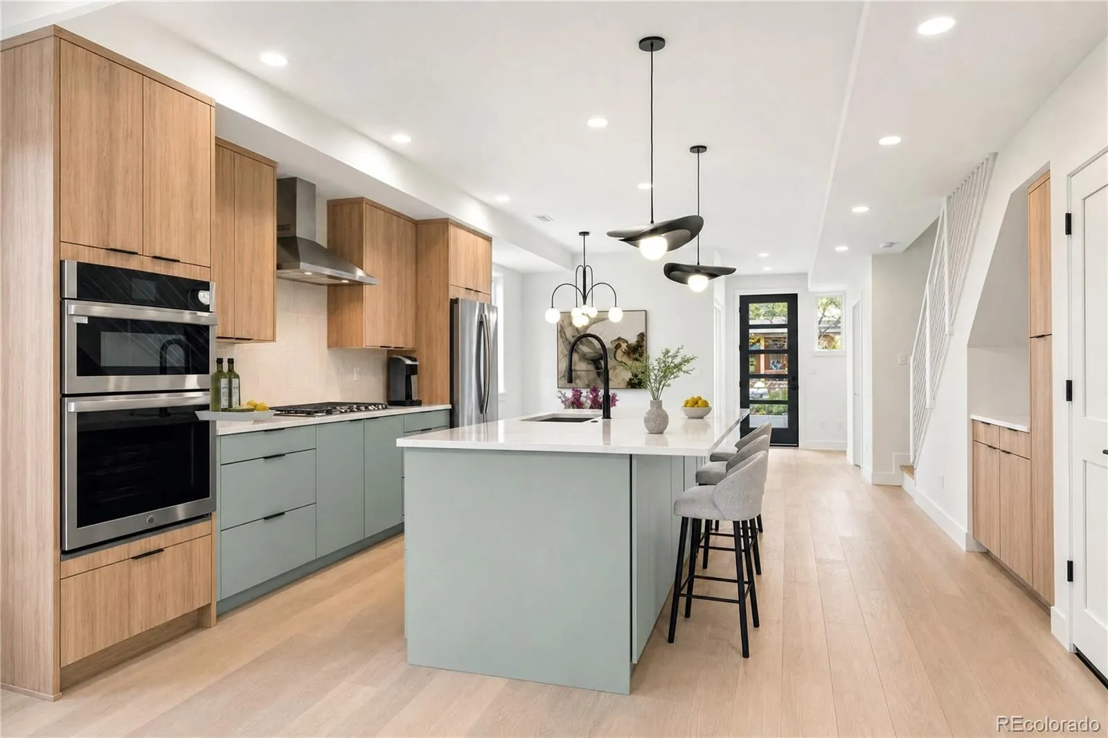 2135 S Sherman Street Denver CO 80210 MLS #REC2042363 05052026034624 1600 5