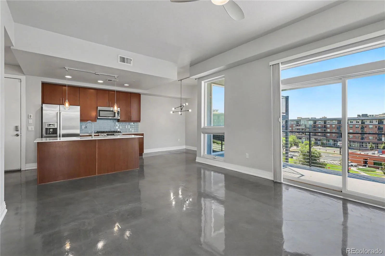 2460 W 29th Avenue #303 Denver CO 80211 | MLS #REC2042516 10062026032423 1600 12