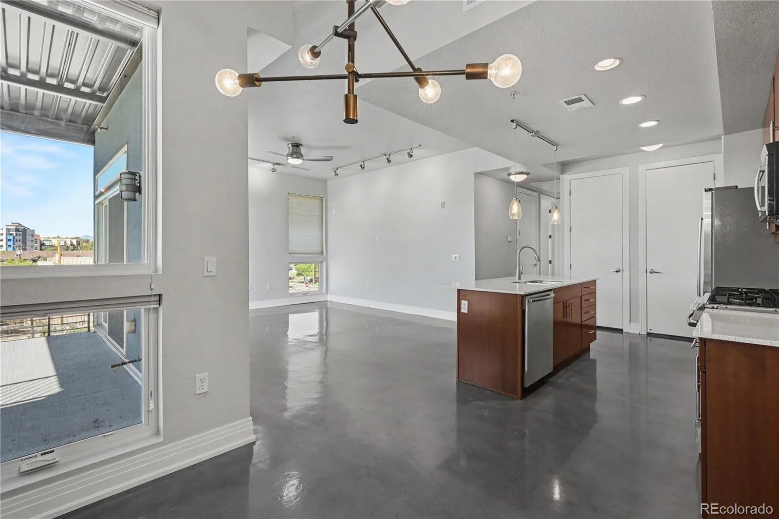 2460 W 29th Avenue #303 Denver CO 80211 | MLS #REC2042516 10062026032423 1600 15