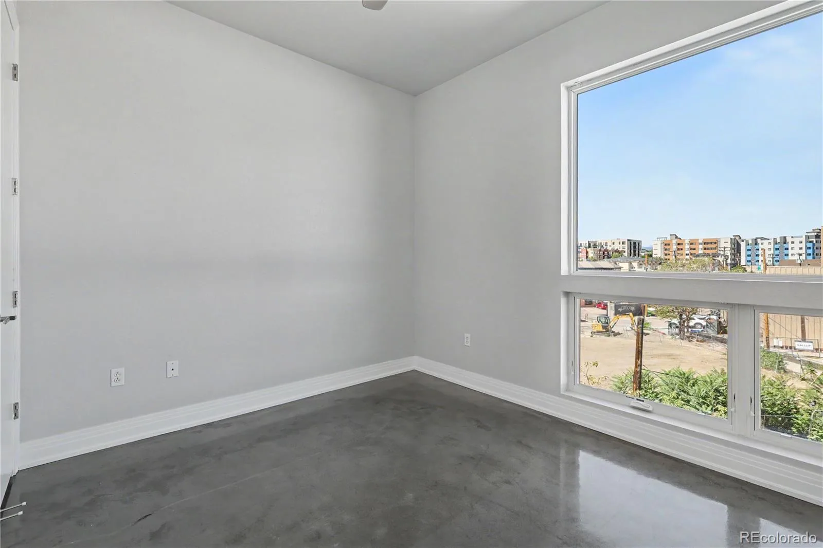 2460 W 29th Avenue #303 Denver CO 80211 | MLS #REC2042516 10062026032423 1600 21
