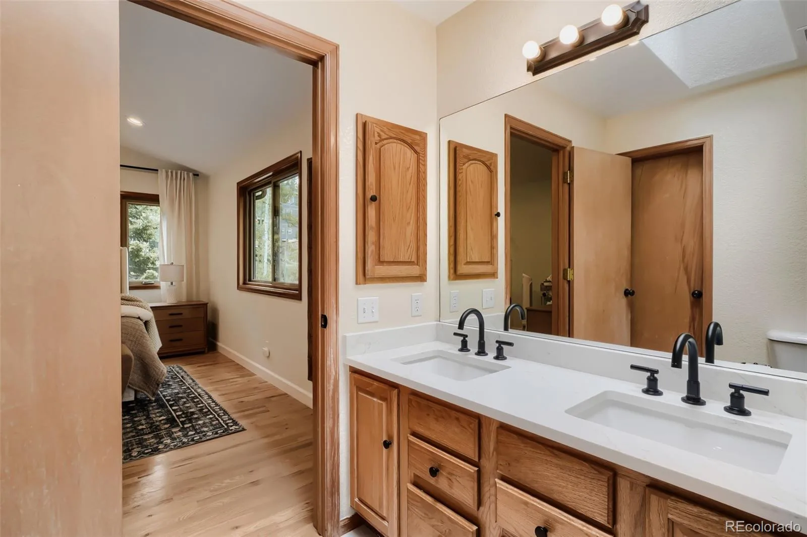 32292 Lodgepole Drive Evergreen CO 80439 | MLS #REC2044969 07062026172344 1600 19