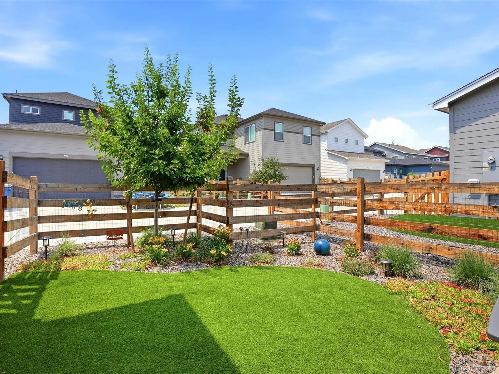 10678 Truckee Street Commerce City CO 80022 | MLS #REC2046352 08252026215300 1600 29