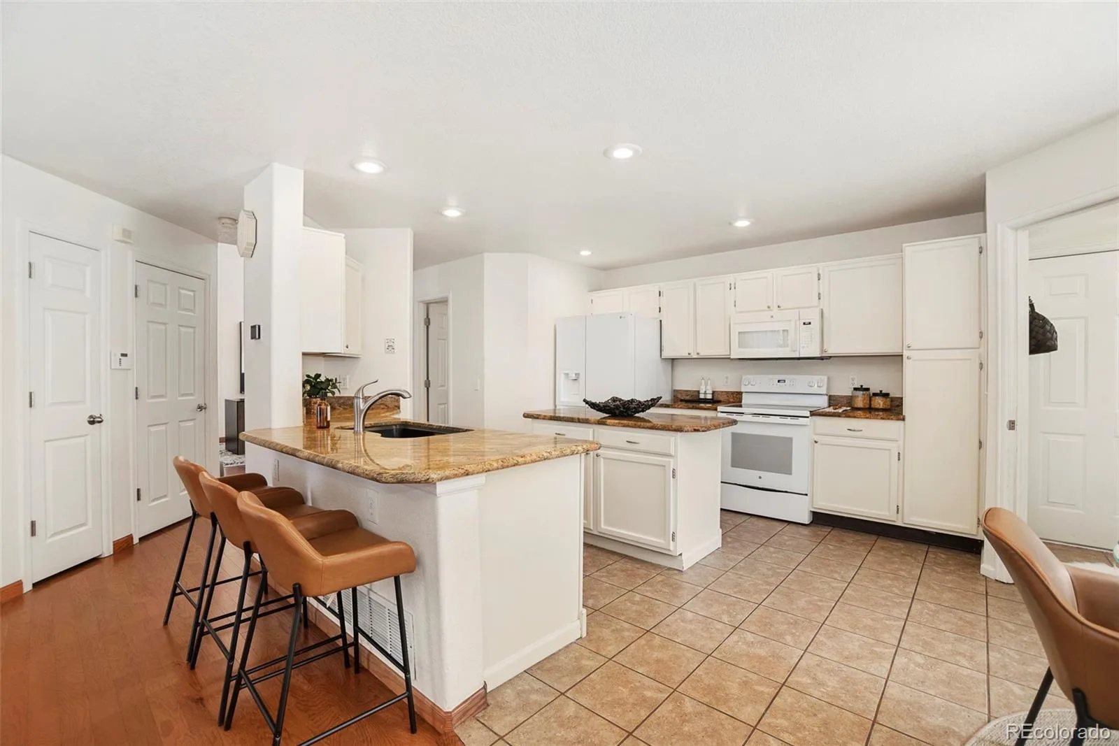 4297 S Jericho Street Aurora CO 80013 | MLS #REC2048880 09232026092134 1600 10