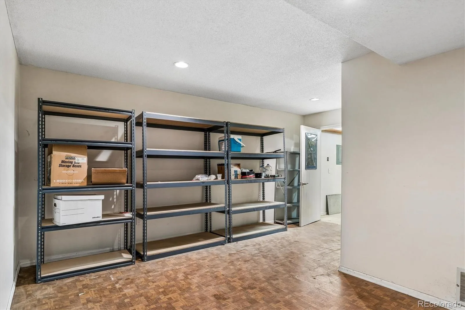 10235 W Glasgow Avenue Littleton CO 80127 | MLS #REC2050045 08272026140305 1600 18
