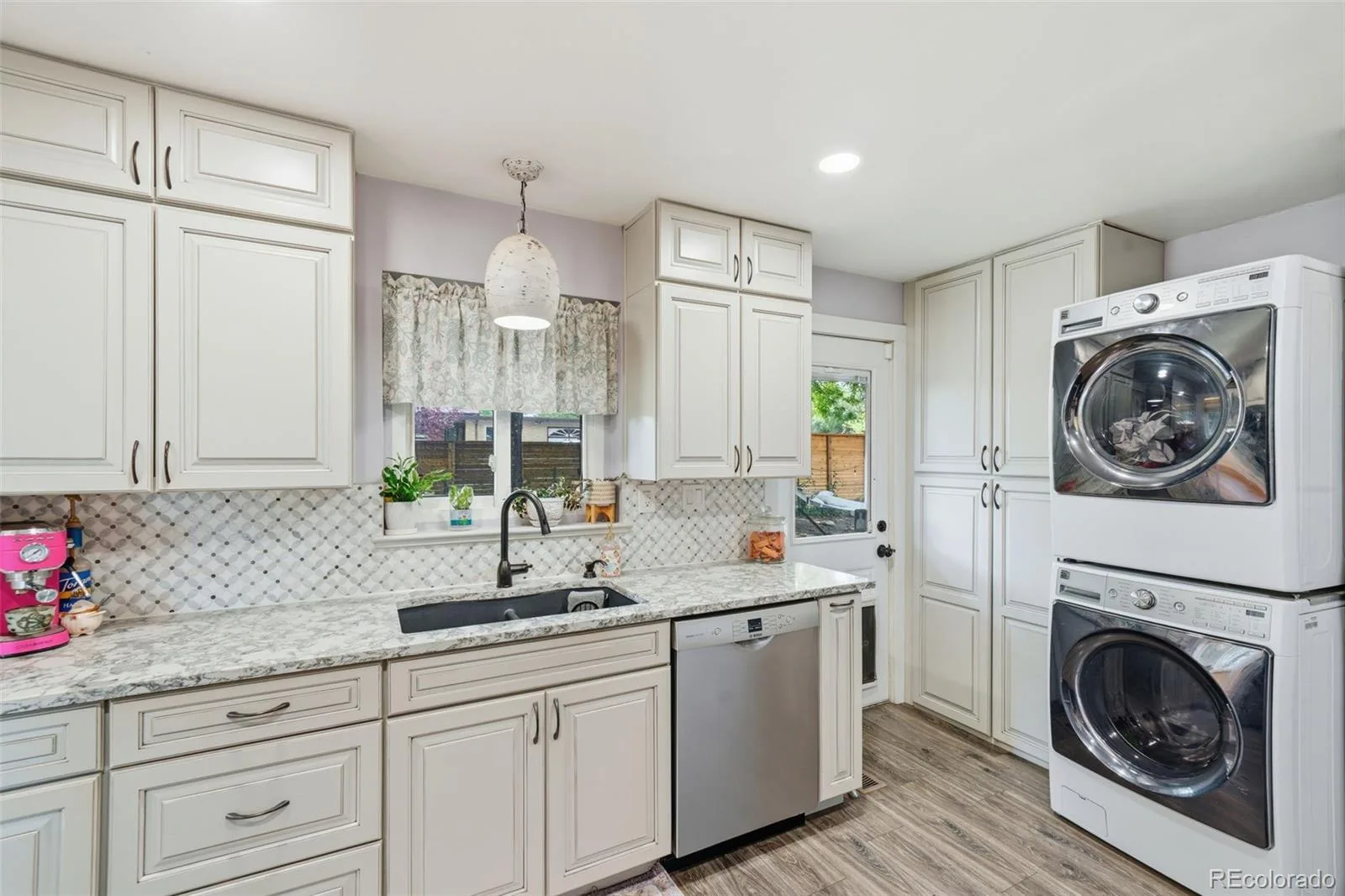 8187 W 17th Avenue Lakewood CO 80214 MLS #REC2051647 06252026223741 1600 11