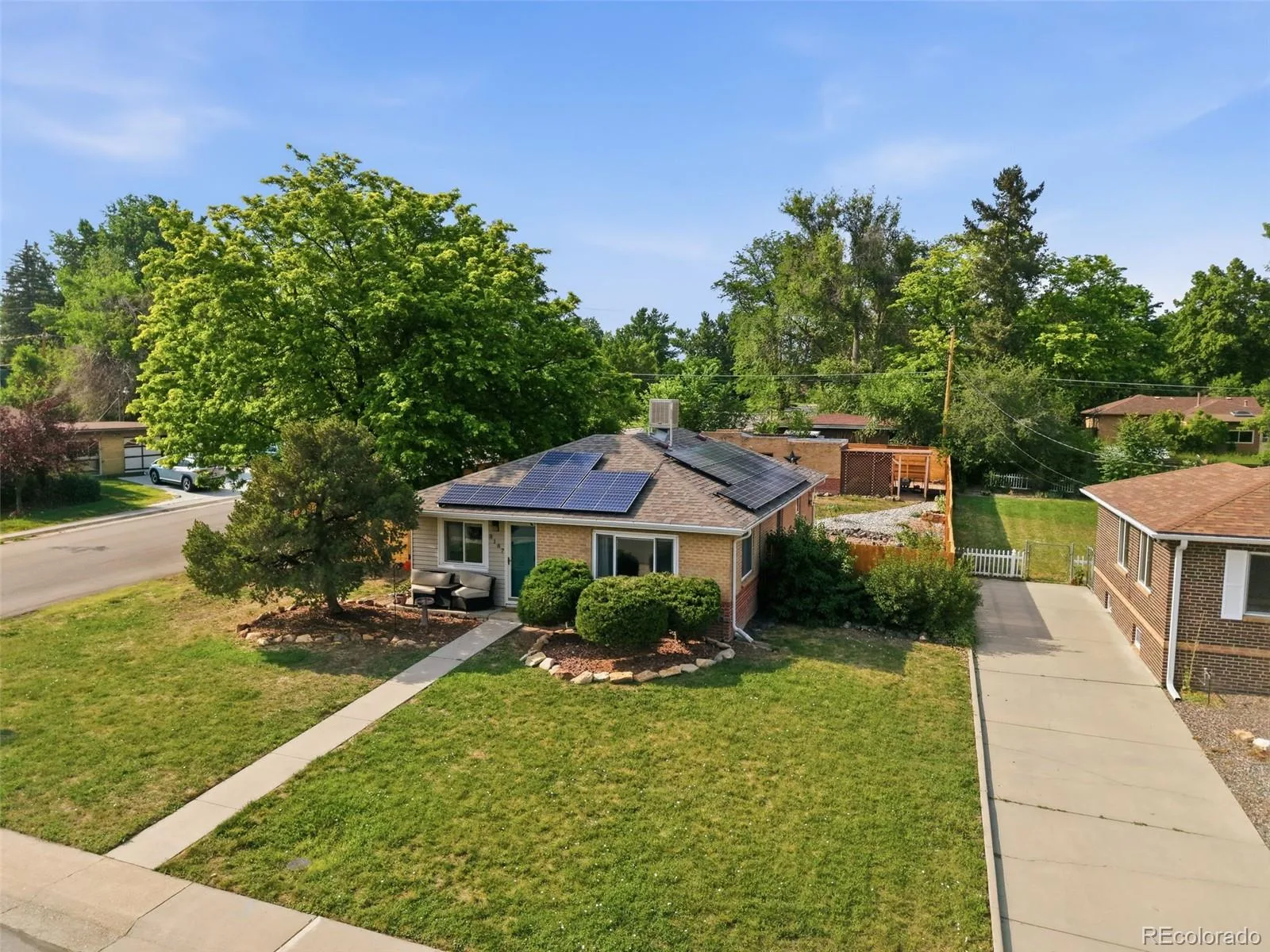 8187 W 17th Avenue Lakewood CO 80214 MLS #REC2051647 06252026223741 1600 36