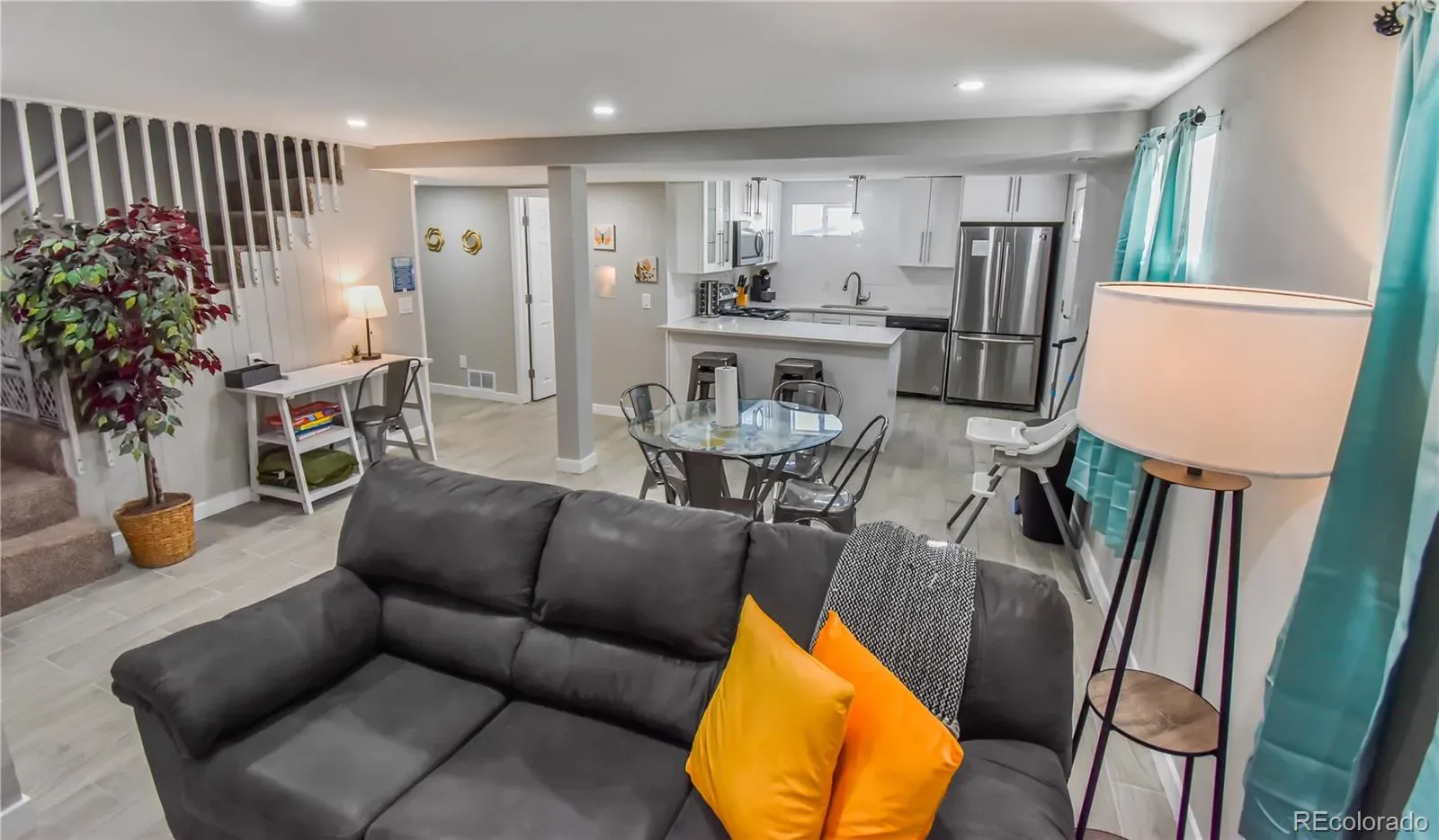 03262026003428 1600 10