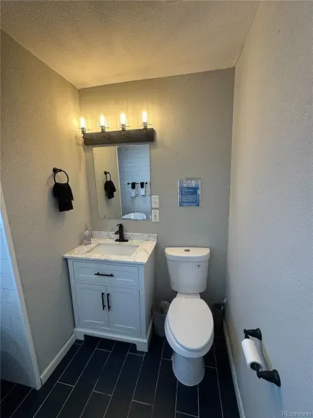 03262026003428 800 19