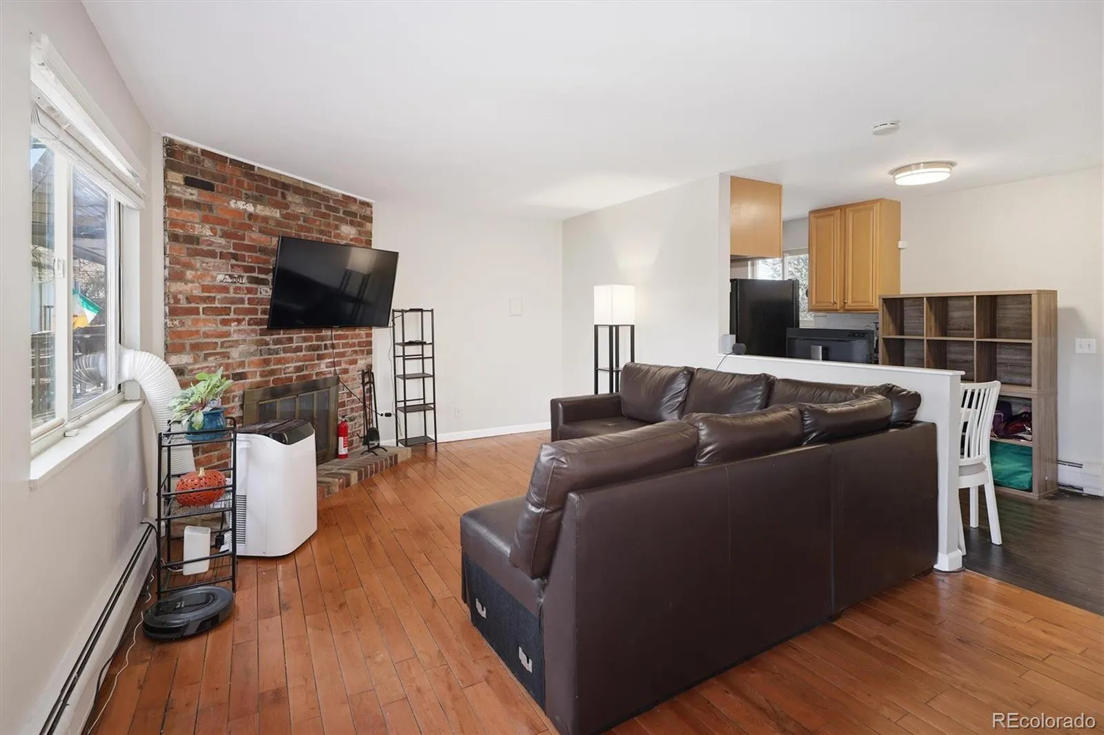 2700 S Holly Street #208 Denver CO 80222 MLS #REC2054910 05202026151626 1600 0