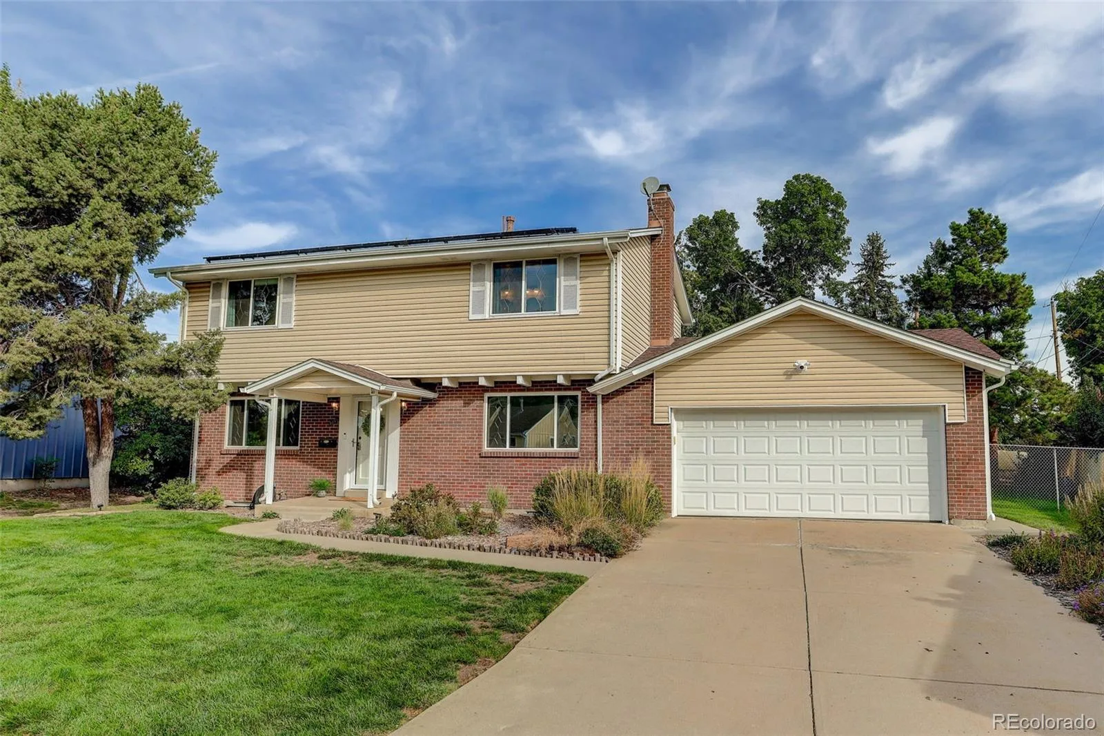 8855 W Colorado Place Lakewood CO 80232 | MLS #REC2055701 09282026145534 1600 2