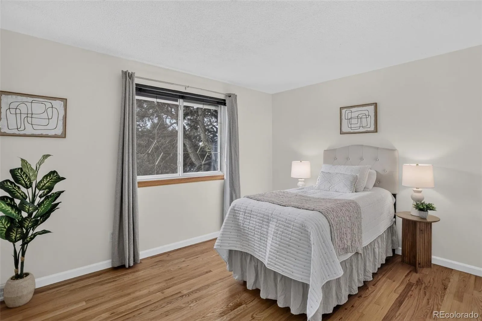 8855 W Colorado Place Lakewood CO 80232 | MLS #REC2055701 09282026145534 1600 25