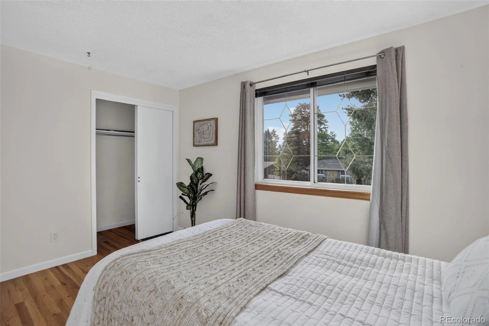8855 W Colorado Place Lakewood CO 80232 | MLS #REC2055701 09282026145534 1600 26