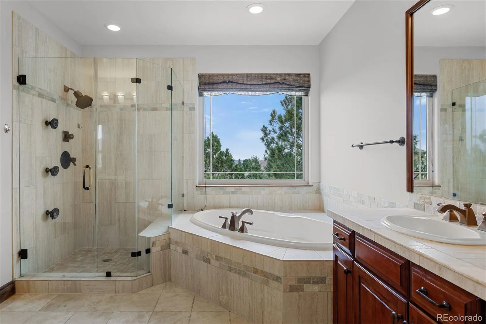 6708 Tremolite Court Castle Rock CO 80108 MLS #REC2058068 05122026185937 1600 22