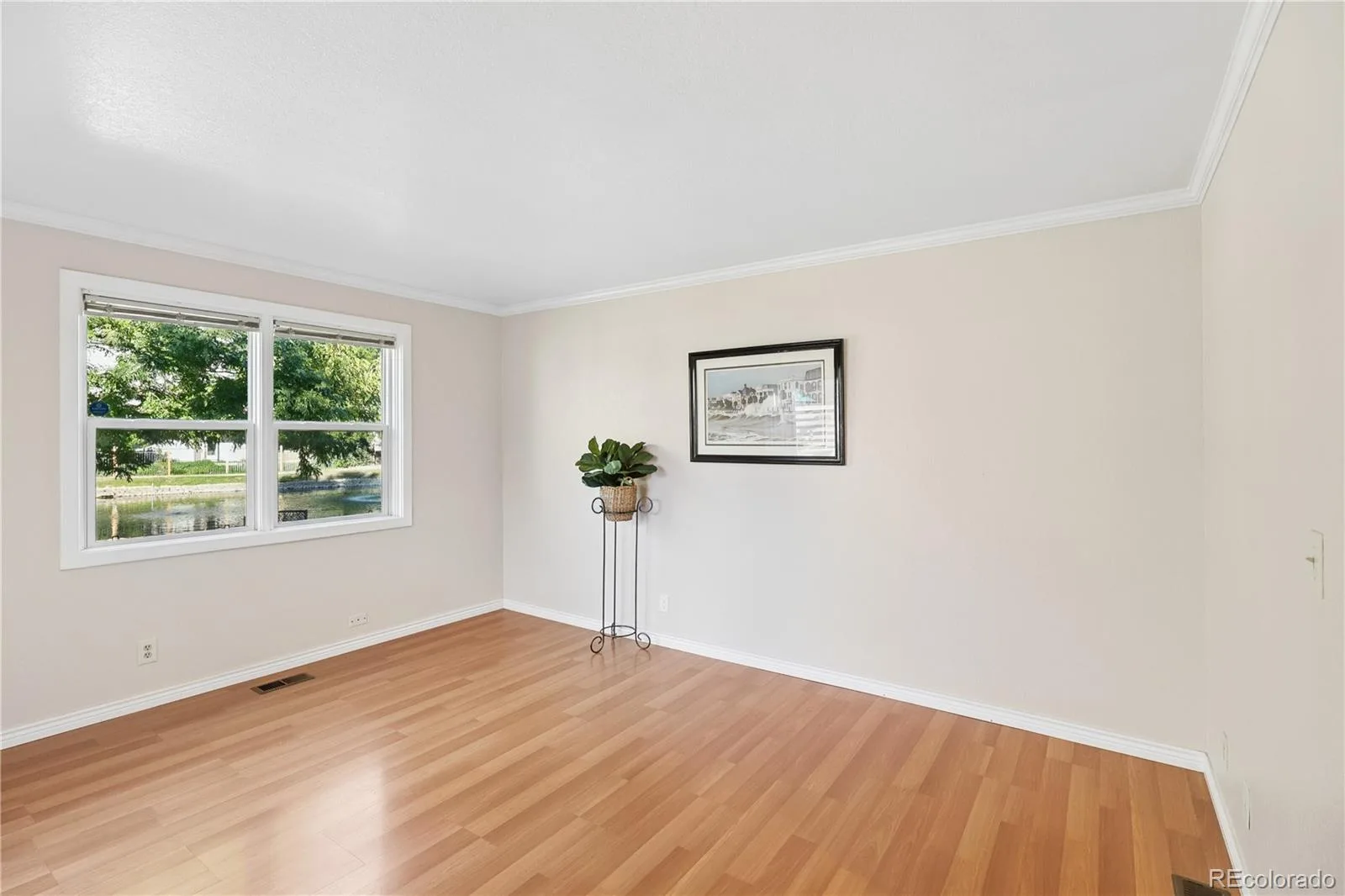2290 S Yosemite Circle Denver CO 80231 | MLS #REC2058350 09242026101147 1600 9