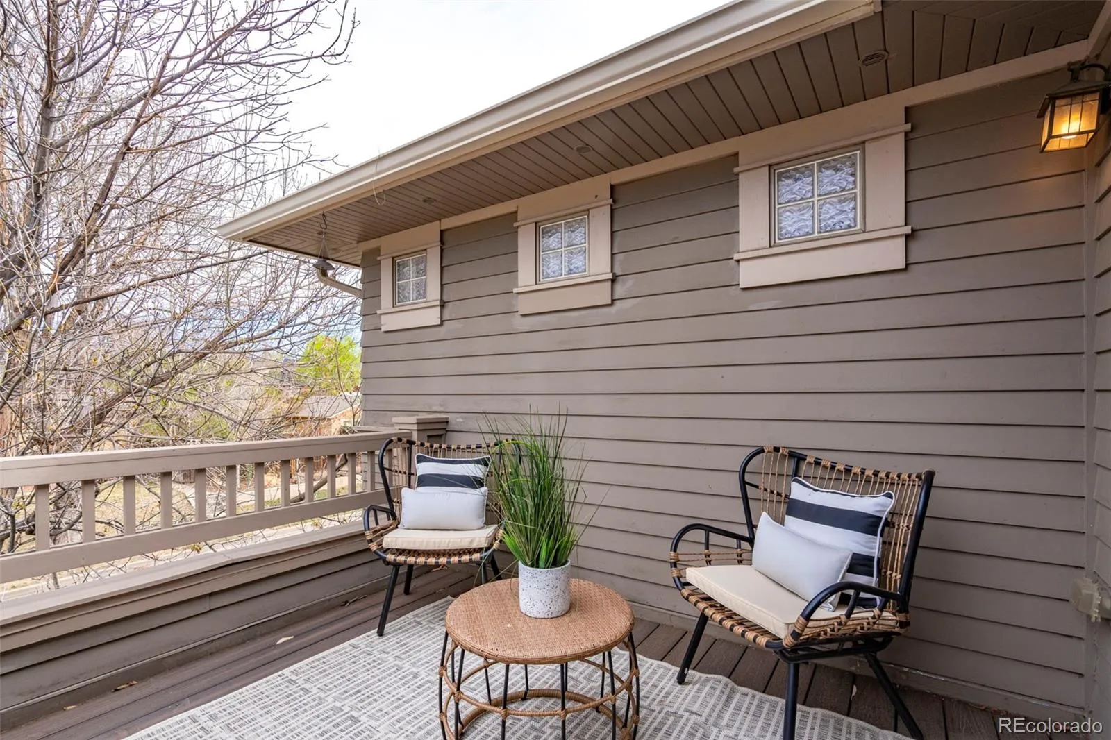 04102026194710 1600 14