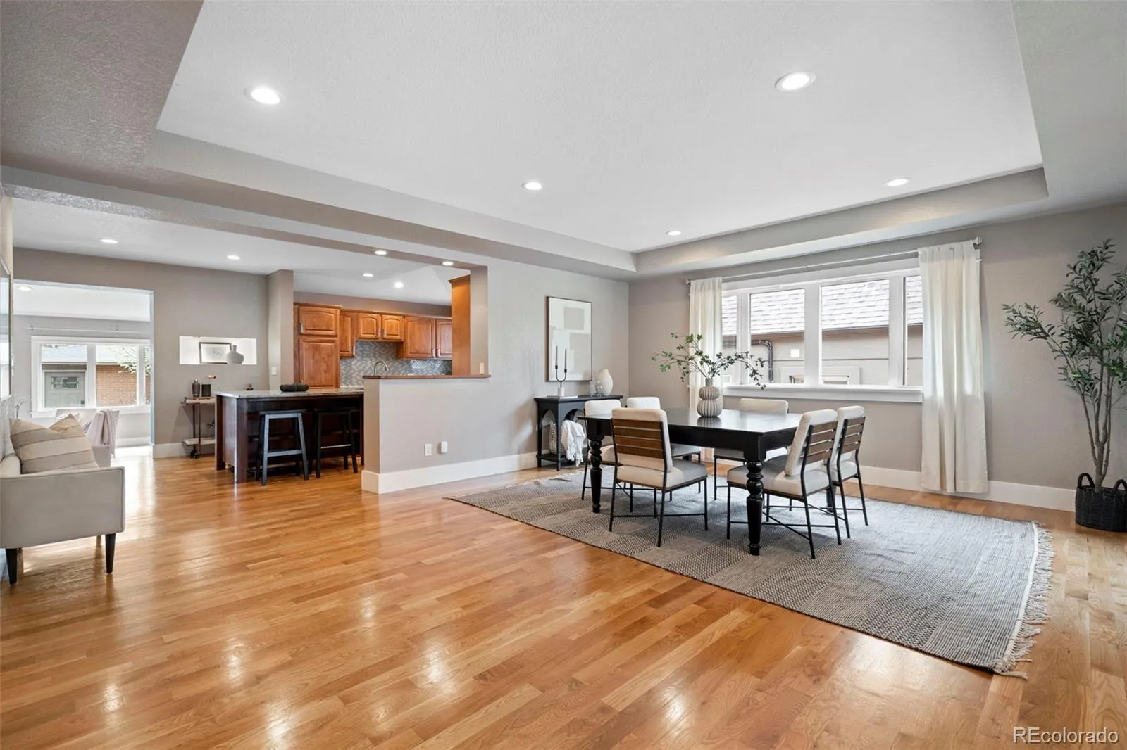 04102026194710 1600 2