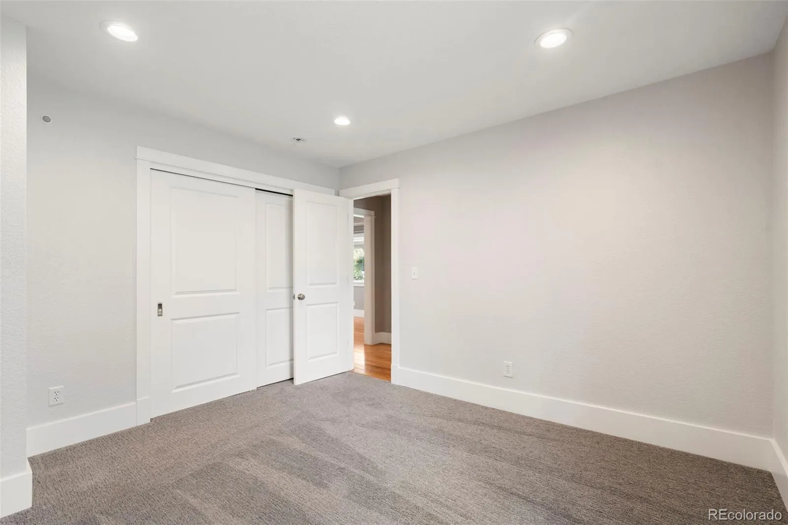 04102026194710 1600 24