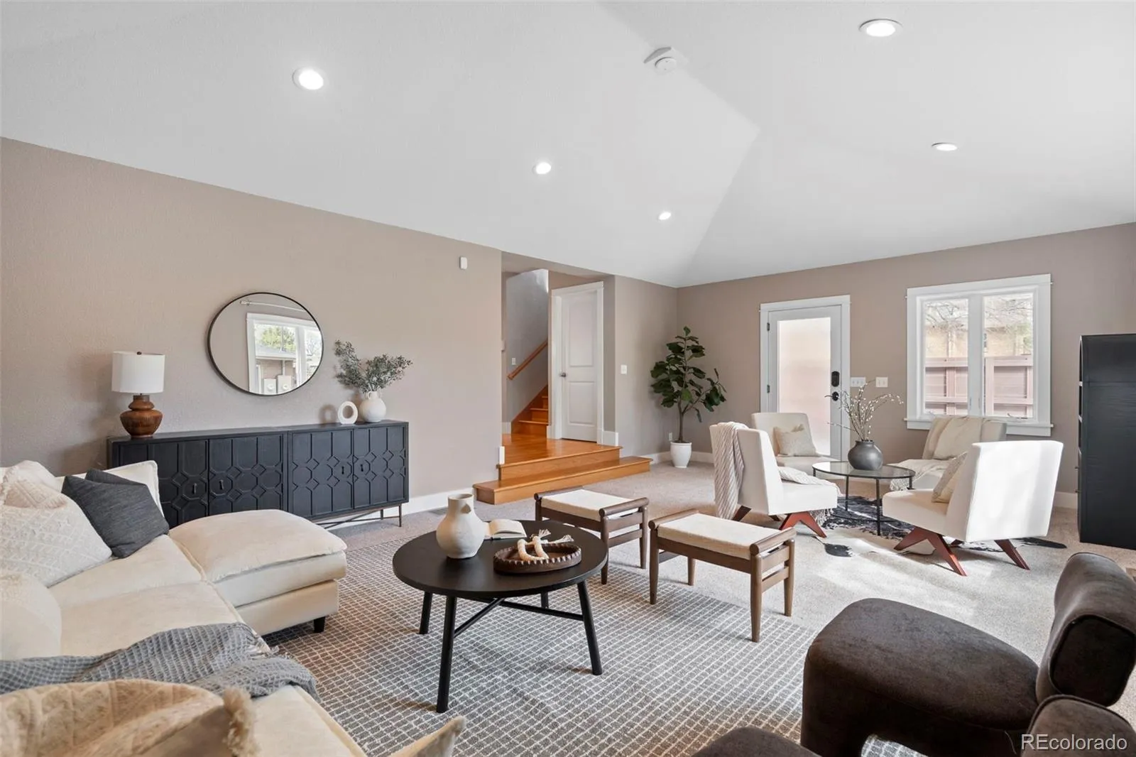 04102026194710 1600 7