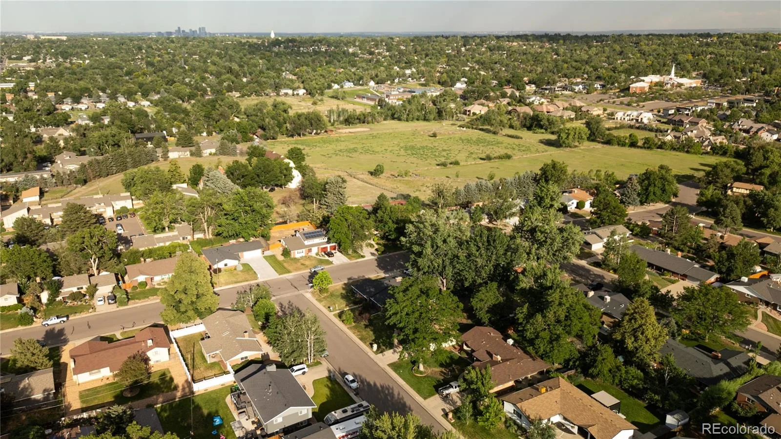 11636 W 37th Place Wheat Ridge CO 80033 MLS #REC2062263 06202026004019 1600 15